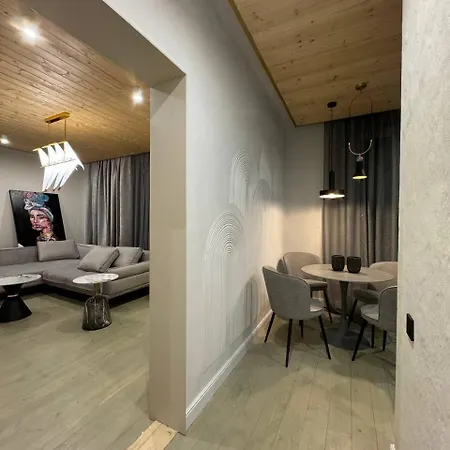 Girske Povitria 公寓 亚列姆切