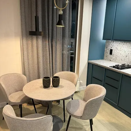 Girske Povitria * Γιαρέμτσε